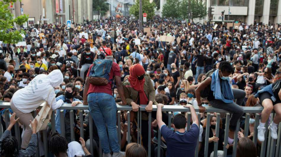 Vorläufige Festnahmen nach Protesten gegen Polizeigewalt in Frankreich