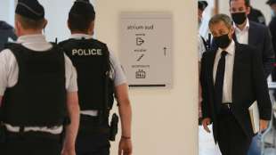 Verteidigung pl&auml;diert im j&uuml;ngsten Prozess gegen Sarkozy auf Freispruch