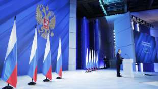 Putin warnt Westen vor &Uuml;berschreiten seiner "roten Linie"