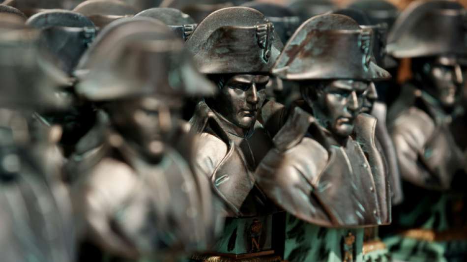 Le Pen wirft Napoleon-Kritikern "ethische Waterloos" und "Selbstgeißelung" vor