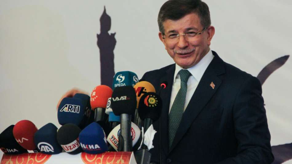 Ex-Ministerpräsident der Türkei gründet eigene Partei