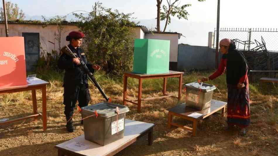 Nepal l
