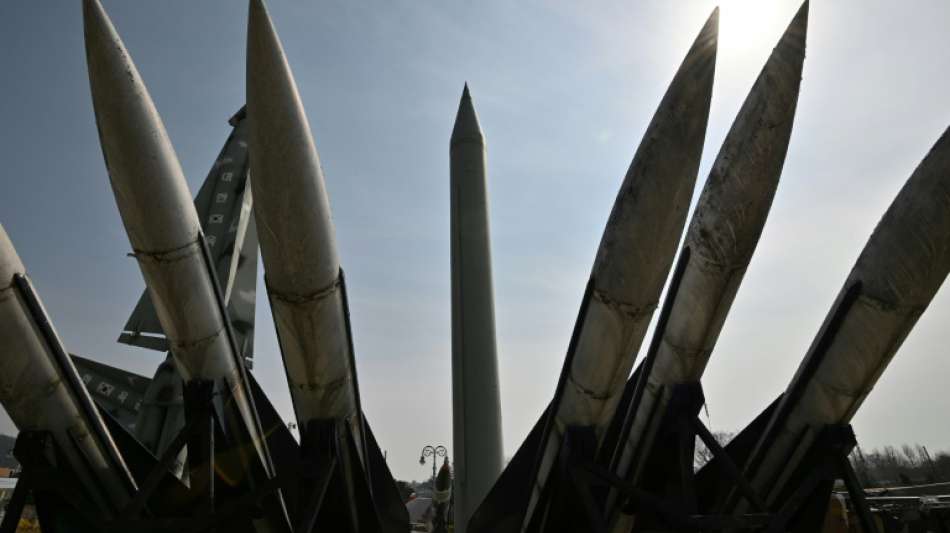 Nordkorea feuert offenbar ballistische Raketen ab