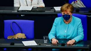 Merkel gibt Regierungserkl&auml;rung im Bundestag zu Afghanistan ab