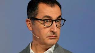 &Ouml;zdemir: &Auml;rmere Menschen in Deutschland nicht gegeneinander ausspielen