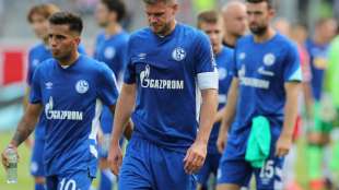 Regensburg schl&auml;gt Schalke - St. Pauli verliert in Paderborn