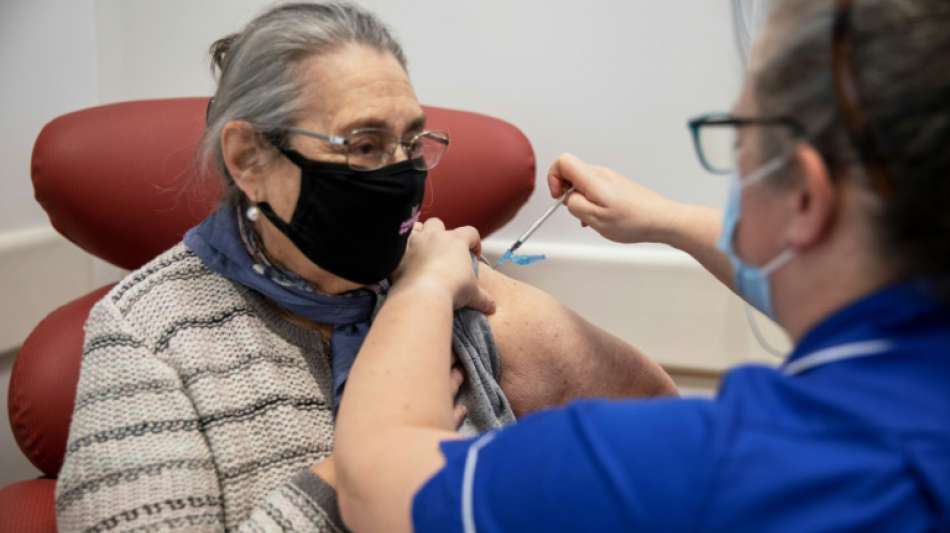 Großbritannien überschreitet Marke von 100.000 Corona-Toten