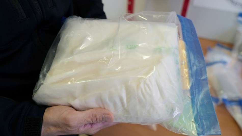 Nahezu halbe Tonne Kokain in Nordrhein-Westfalen beschlagnahmt