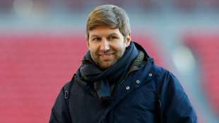 Hitzlsperger stapelt tief: "Denken zuerst an den Klassenverbleib"