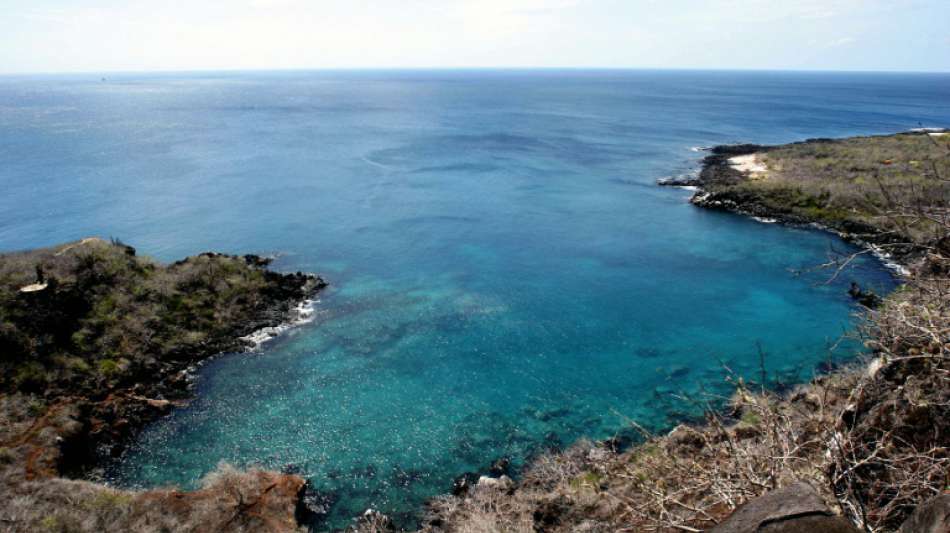 Treibstoff-Austritt nach Schiffsunfall vor Galapagos-Inseln