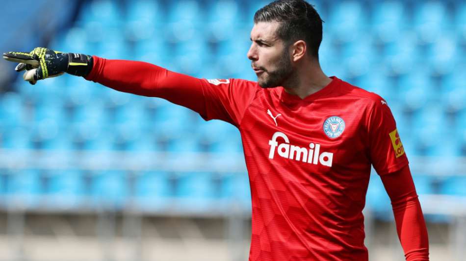 N&auml;chster Coronafall bei Holstein Kiel: Torh&uuml;ter Gelios positiv getestet