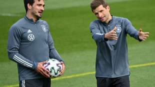 EM-Test gegen Dänemark mit Hummels und Müller - Kroos dabei