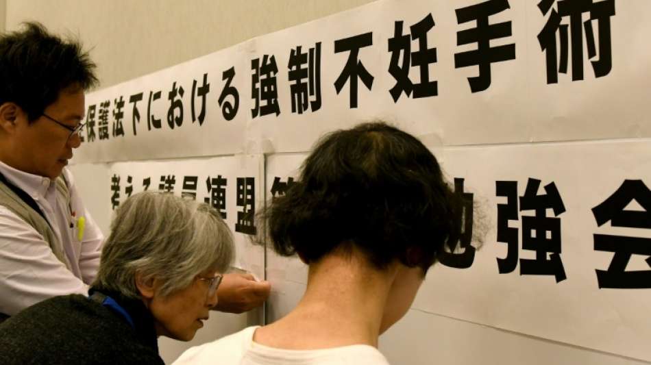 Opfer staatlicher Zwangssterilisierungen in Japan werden entschädigt