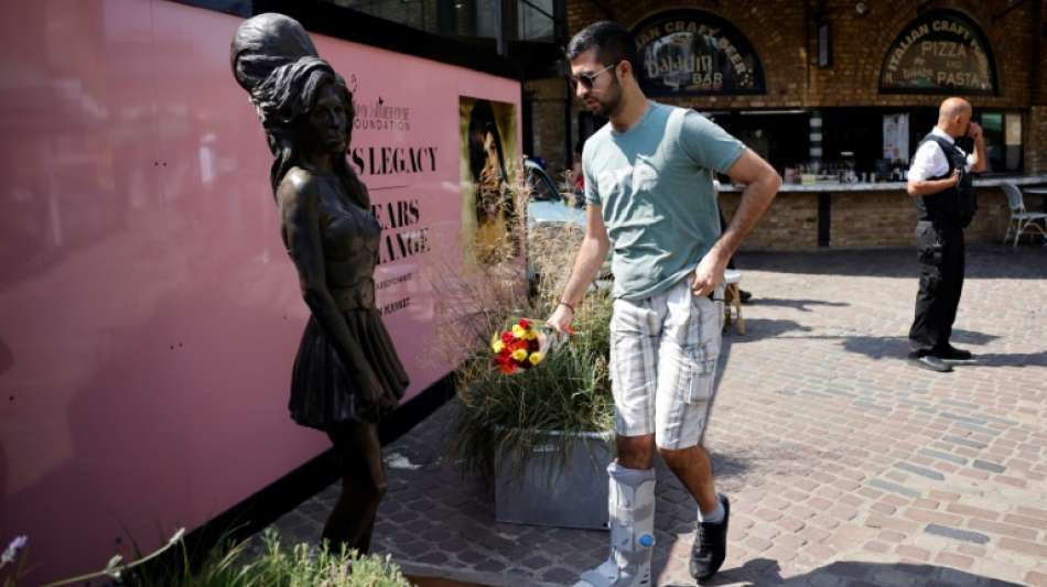 Fans gedenken Amy Winehouse am zehnten Todestag