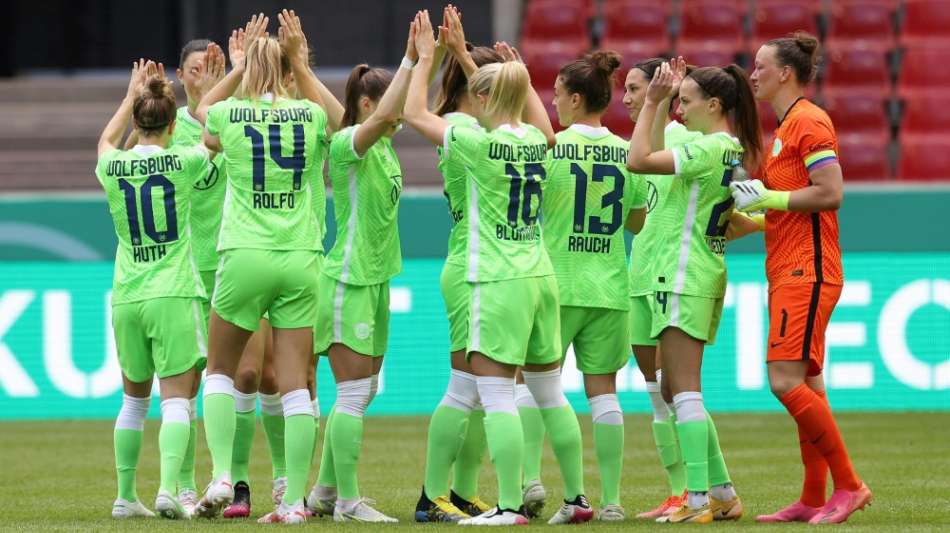 Siebter Pokal-Streich in Serie: Wolfsburg ringt Frankfurt nieder