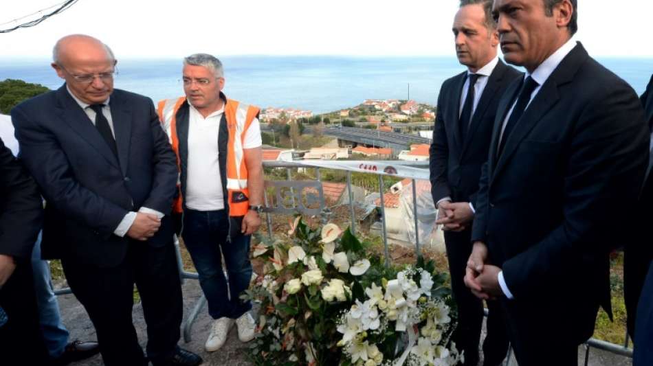 Bundesaußenminister Maas besucht Unglücksstelle auf Madeira