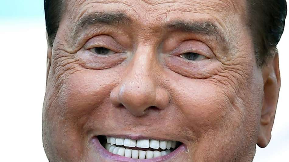 Ex-Regierungschef Berlusconi verlässt Krankenhaus nach dreieinhalb Wochen