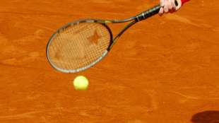 Tennisspieler ohne R&uuml;ckhand sorgt f&uuml;r Furore im Netz