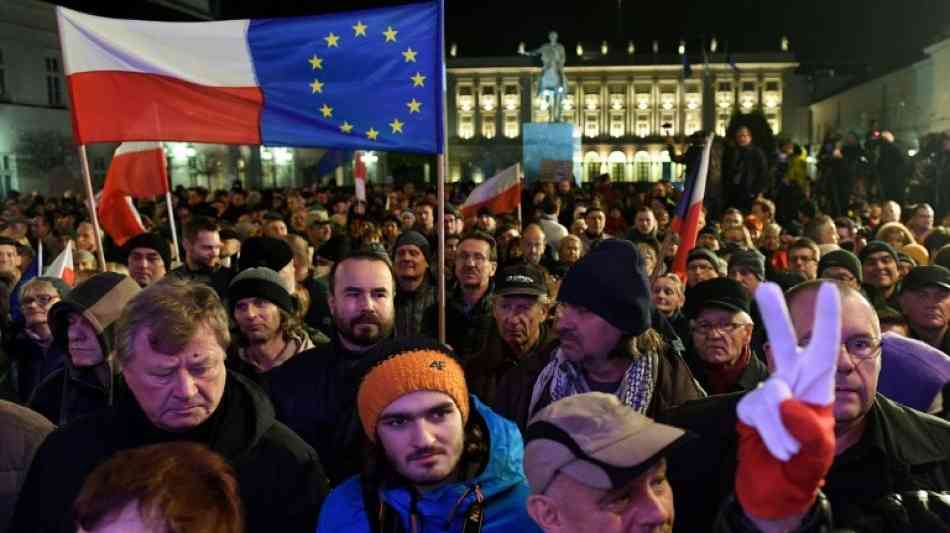 Tausende Polen demonstrieren gegen die geplante Justizreform
