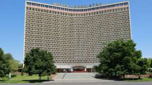 Usbekistan versteigert Mehrheitsanteil an berühmtestem Hotel des Landes