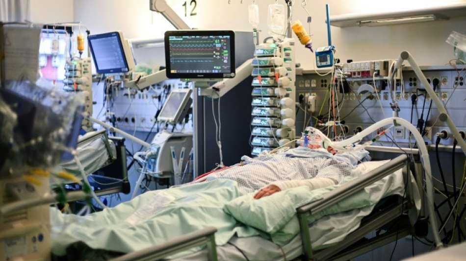 Intensivmediziner sehen Notwendigkeit für längeren Lockdown