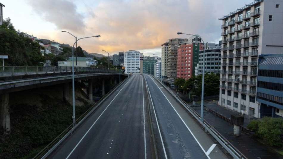Neuseeland r&auml;umt Scheitern seiner Null-Covid-Strategie ein