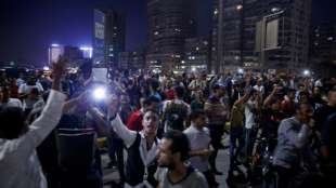 Ägyptische Demonstranten fordern den Rücktritt von Staatschef al-Sisi