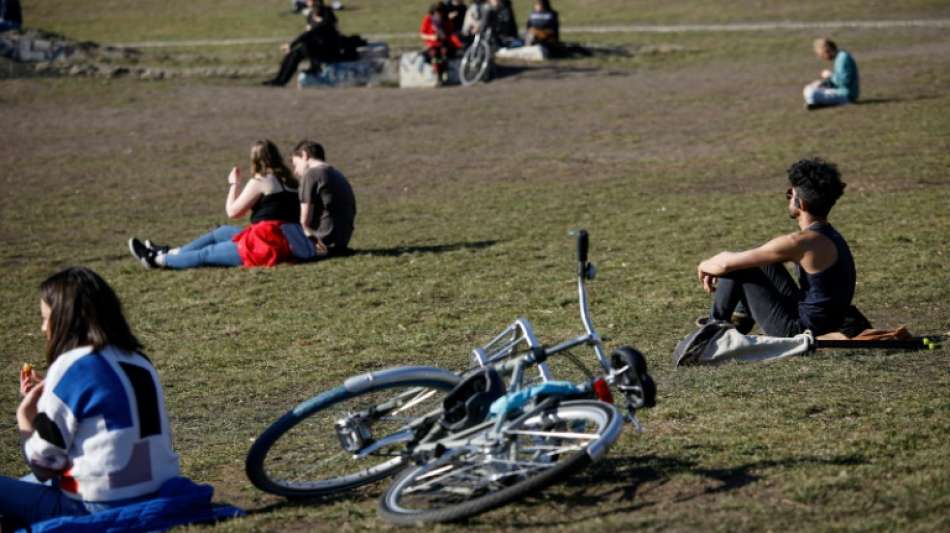 Junge Frauen interessieren sich laut Umfrage weniger f&uuml;r Politik als junge M&auml;nner