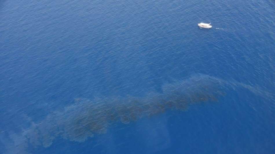 Offenbar von Schiff stammender Ölteppich beunruhigt Behörden auf Korsika