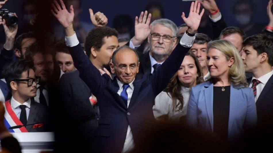 Verd&auml;chtiger des Angriffs auf Zemmour in Paris der K&ouml;rperverletzung beschuldigt