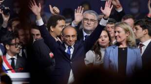 Verd&auml;chtiger des Angriffs auf Zemmour in Paris der K&ouml;rperverletzung beschuldigt