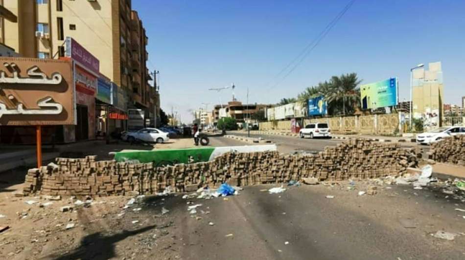 Sicherheitskr&auml;fte gehen mit Tr&auml;nengas gegen landesweite Proteste im Sudan vor