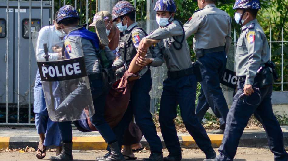 Massenproteste in Myanmar gegen Milit&auml;rputsch fortgesetzt