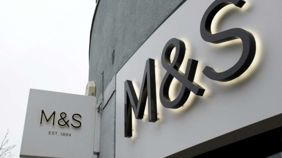 Supermarktkette Marks & Spencer schlie&szlig;t Filialen in Frankreich wegen Lieferproblemen