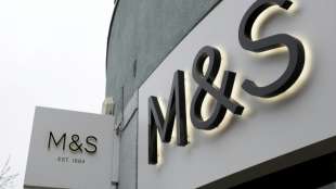 Supermarktkette Marks & Spencer schlie&szlig;t Filialen in Frankreich wegen Lieferproblemen