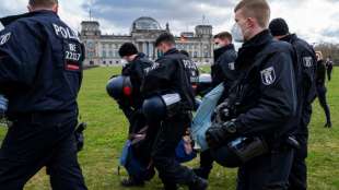 Polizeigewerkschaft fordert mehr Unterstützung für Orsdnungshüter in der Pandemie