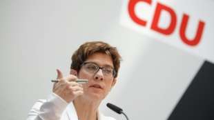 CSU-Chef Söder stärkt Kramp-Karrenbauer vor CDU-Klausurtagung den Rücken