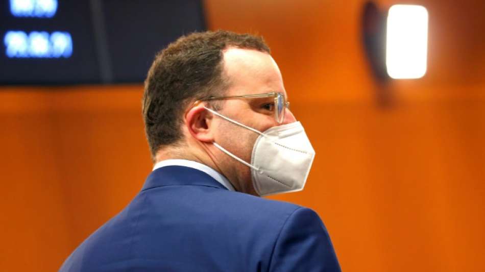 Bericht: Spahn plant mit mehr als 200 Millionen Impfstoff-Dosen für 2022