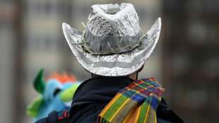 Polizei l&ouml;st als Parteigr&uuml;ndung titulierte Versammlung in Berliner Kneipe auf