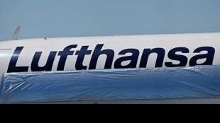 Airlines setzen &Uuml;berfl&uuml;ge &uuml;ber Afghanistan aus