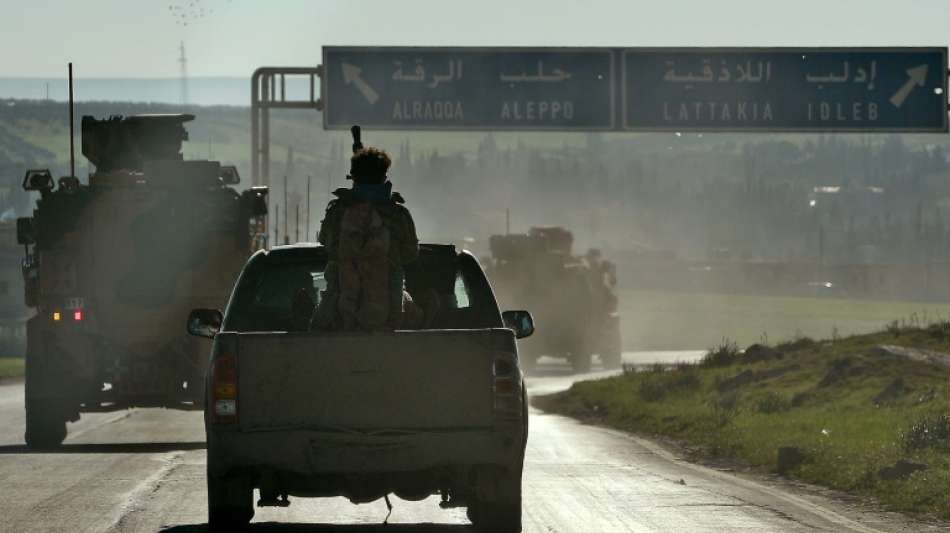 IS-Kämpfer töten Dutzende Menschen in syrischer Wüste