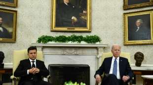 Biden sichert Selenskyj bei Treffen enge Partnerschaft zu