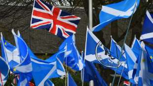 Sturgeon k&uuml;ndigt neues Unabh&auml;ngigkeitsreferendum in Schottland bei Wahlsieg an