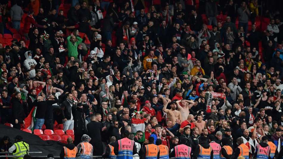 Wembley-Randale: Ungarns Verband sperrt "mehrere T&auml;ter"