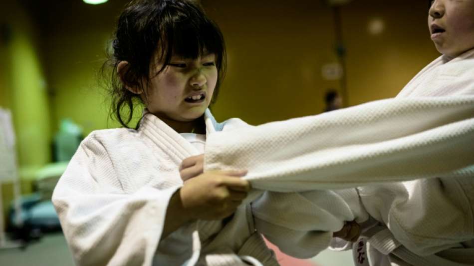 Von Judo-Lehrer immer wieder zu Boden geworfener Junge in Taiwan gestorben