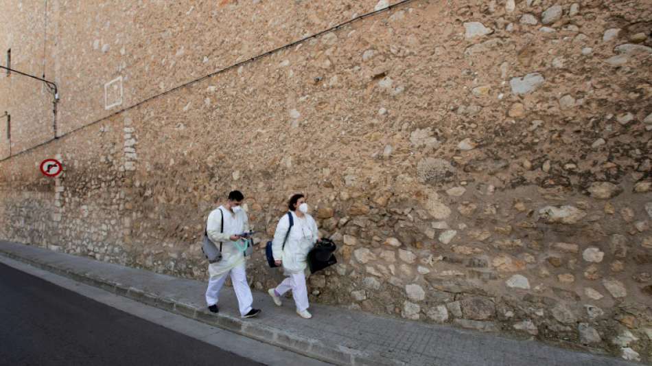 Fluggesellschaften wollen Mallorca-Urlauber vor R&uuml;ckkehr auf Corona testen