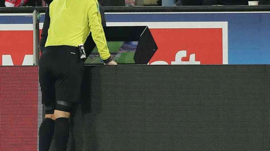 FIFA-Empfehlung: Videobeweis soll bei Frauen-WM zum Einsatz kommen