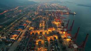 Chinas Exporte &uuml;bertreffen Erwartungen von Analysten