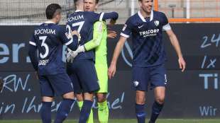 2. Liga: Bochum baut Tabellenf&uuml;hrung aus - KSC beendet St. Paulis Siegesserie