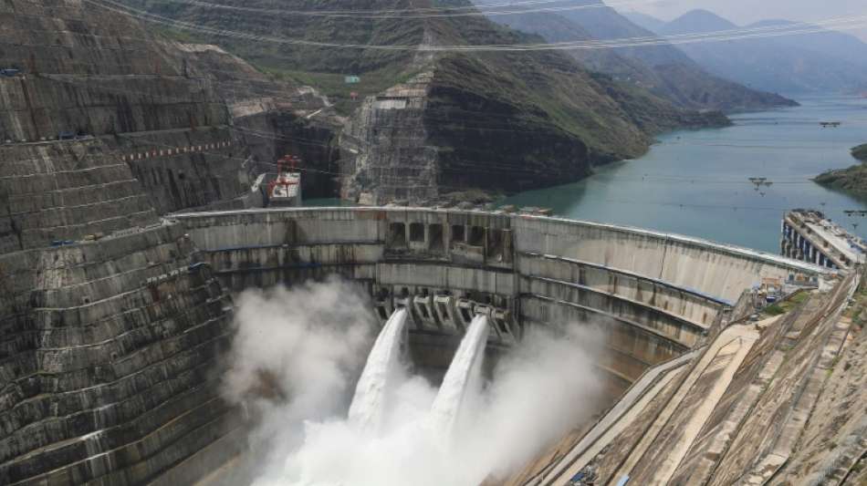 China eröffnet zweitgrößtes Wasserkraftwerk weltweit am Yangtse-Fluss